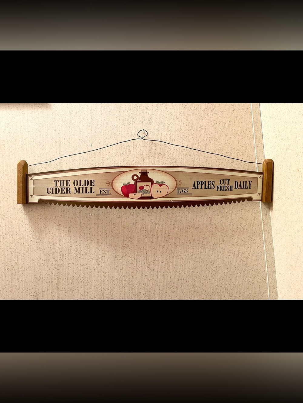 Apple cider saw farmhouse decor sign